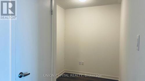 #512 -20 Orchid Place Dr, Toronto, ON -  Photo Showing Other Room