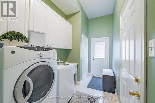 106 Montgomery Ave, Whitby, ON - Indoor Photo Showing Laundry Room