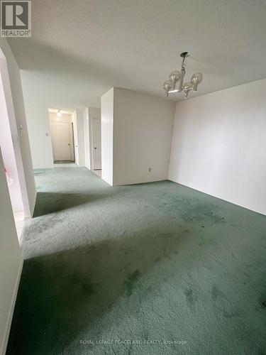 307 - 330 Alton Towers Circle, Toronto, ON - Indoor Photo Showing Other Room