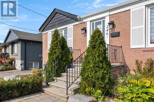 246 Epsom Downs Drive, Toronto, ON - Outdoor
