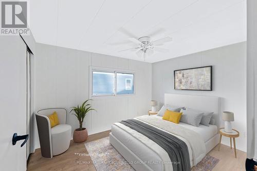 42 Flora Drive, Innisfil, ON - Indoor Photo Showing Bedroom