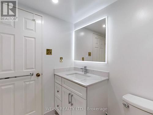 505 - 131 Beecroft Road, Toronto, ON - Indoor Photo Showing Bathroom