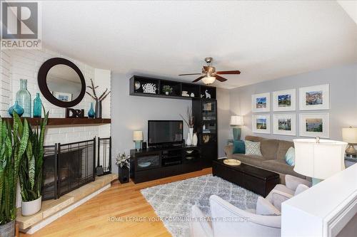 55 Chartwell Cres, Georgina, ON - Indoor Photo Showing Living Room With Fireplace