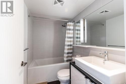 1609 - 72 Esther Shiner Boulevard, Toronto, ON - Indoor Photo Showing Bathroom