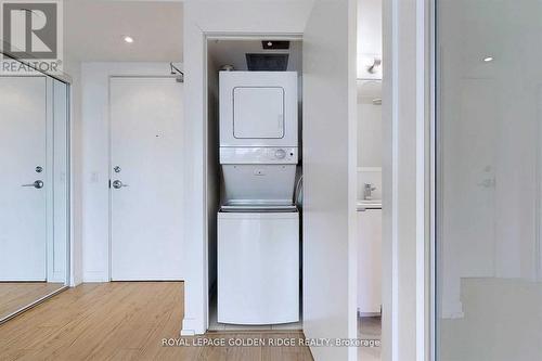 #3608 - 85 Wood Street, Toronto, ON - Indoor Photo Showing Laundry Room
