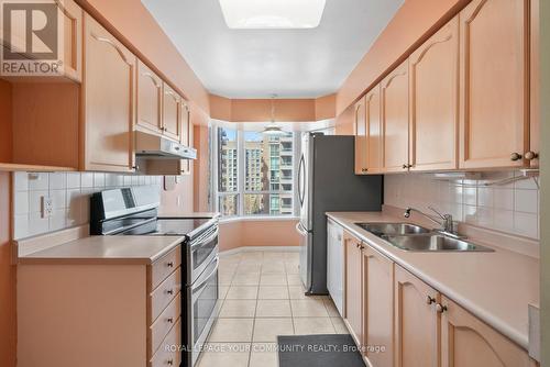 #905 -35 Finch Ave E, Toronto, ON - Indoor Photo Showing Kitchen With Double Sink