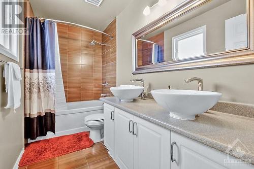 1941 Orchardview Avenue, Orleans, ON - Indoor Photo Showing Bathroom