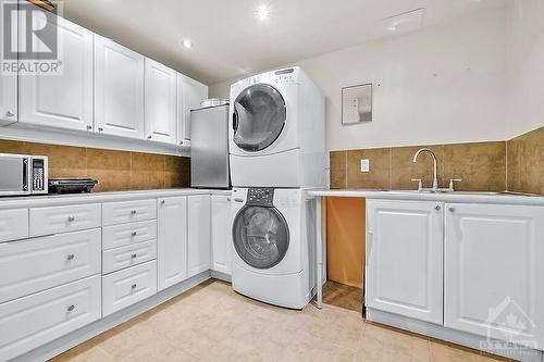 1941 Orchardview Avenue, Orleans, ON - Indoor Photo Showing Laundry Room
