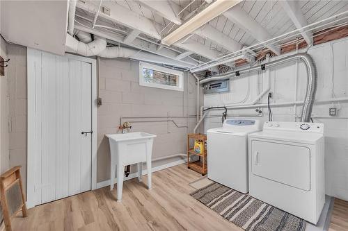 13 Brant Street E, Cayuga, ON - Indoor Photo Showing Laundry Room
