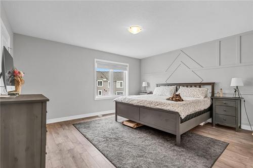 110 Hibiscus Lane, Hamilton, ON - Indoor Photo Showing Bedroom