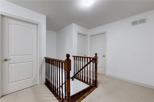 63 Chamomile Drive, Hamilton, ON - Indoor Photo Showing Other Room