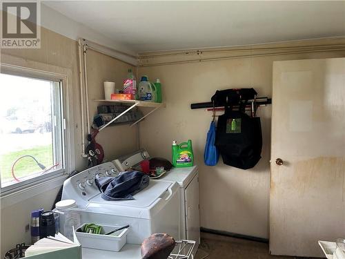 147 Dibble Street E, Prescott, ON - Indoor Photo Showing Laundry Room