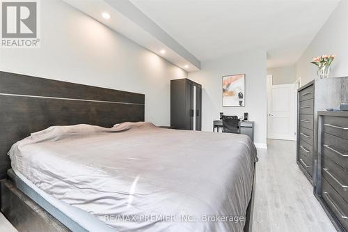 #1013 -309 Major Mackenzie Dr E, Richmond Hill, ON - Indoor Photo Showing Bedroom