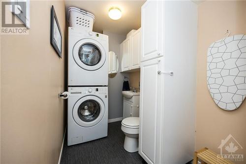343 Shakespeare Street, Ottawa, ON - Indoor Photo Showing Laundry Room