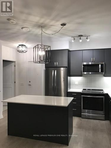 #2614 -7895 Jane St, Vaughan, ON - Indoor Photo Showing Kitchen With Upgraded Kitchen