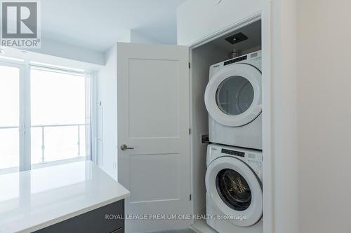 #2614 -7895 Jane St, Vaughan, ON - Indoor Photo Showing Laundry Room