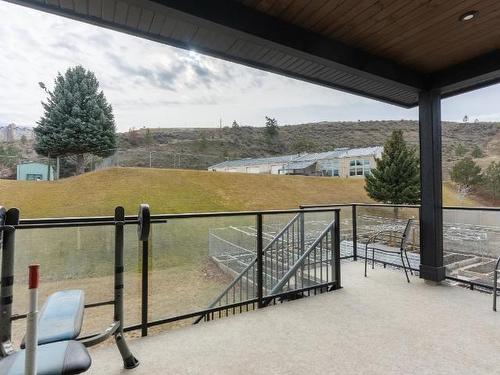 1065 Edgehill Place, Kamloops, BC - Outdoor