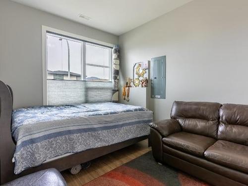 1065 Edgehill Place, Kamloops, BC - Indoor Photo Showing Bedroom