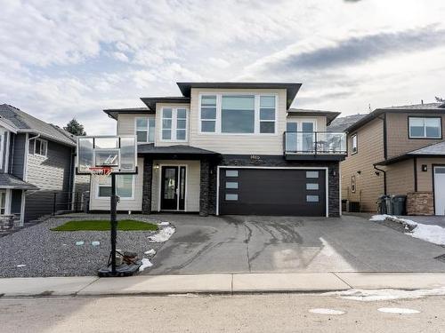 1065 Edgehill Place, Kamloops, BC - Outdoor With Facade