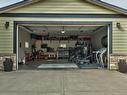2030 Pinegrass Crt, Kamloops, BC  - Indoor Photo Showing Garage 