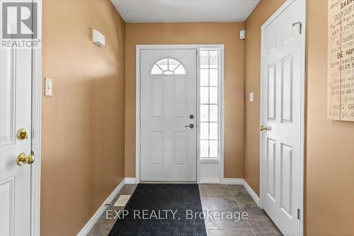 507 Commonwealth Crescent, Kitchener, ON - Indoor Photo Showing Other Room