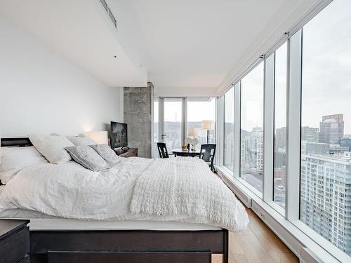 Master bedroom - 2501-1155 Rue De La Montagne, Montréal (Ville-Marie), QC - Indoor Photo Showing Bedroom