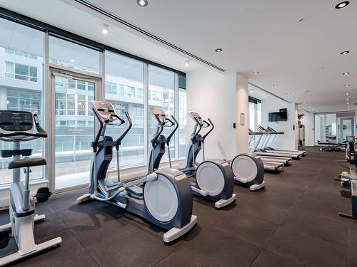 Exercise room - 2501-1155 Rue De La Montagne, Montréal (Ville-Marie), QC - Indoor Photo Showing Gym Room