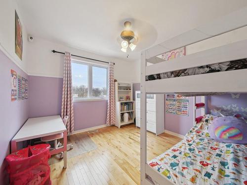 Bedroom - 293 Rue Du Plateau, Pincourt, QC - Indoor Photo Showing Bedroom
