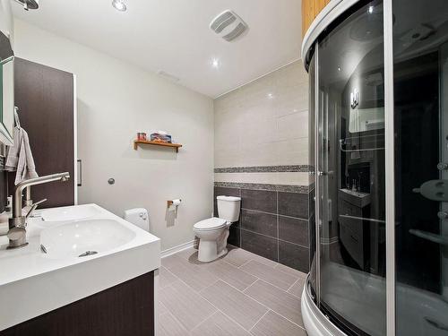 Salle de bains - 293 Rue Du Plateau, Pincourt, QC - Indoor Photo Showing Bathroom