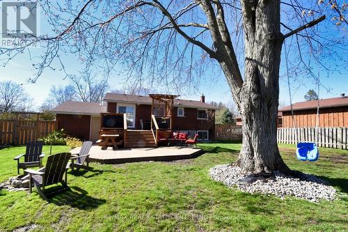 23 Brelus Dr, Haldimand, ON - Outdoor With Deck Patio Veranda With Backyard