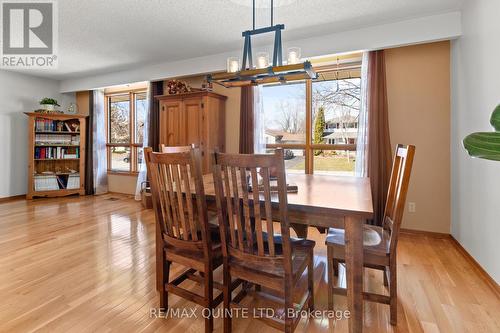 55 Brimley Crt, Belleville, ON - Indoor Photo Showing Dining Room