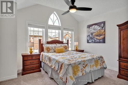 100 Highlands Boulevard, Cavan Monaghan, ON - Indoor Photo Showing Bedroom