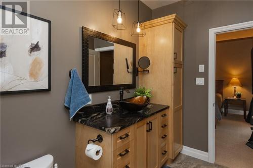 344 Golf Club Road, North Bay, ON - Indoor Photo Showing Bathroom
