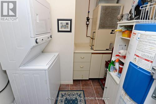 #113 -1 Heritage Way, Kawartha Lakes, ON - Indoor Photo Showing Laundry Room