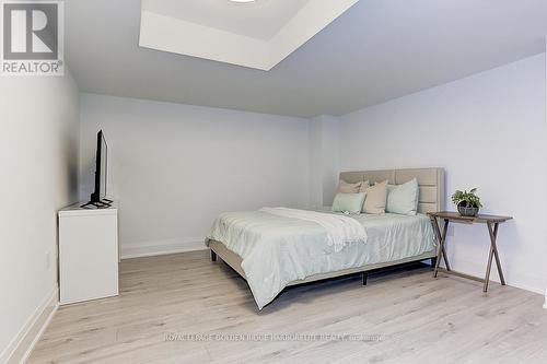 80 South Park Rd, Markham, ON - Indoor Photo Showing Bedroom