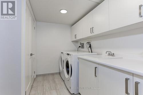 80 South Park Rd, Markham, ON - Indoor Photo Showing Laundry Room