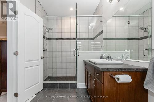 43 Lockerbie Cres, Collingwood, ON - Indoor Photo Showing Bathroom