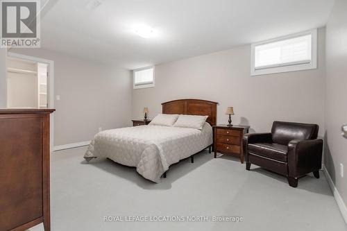 43 Lockerbie Cres, Collingwood, ON - Indoor Photo Showing Bedroom