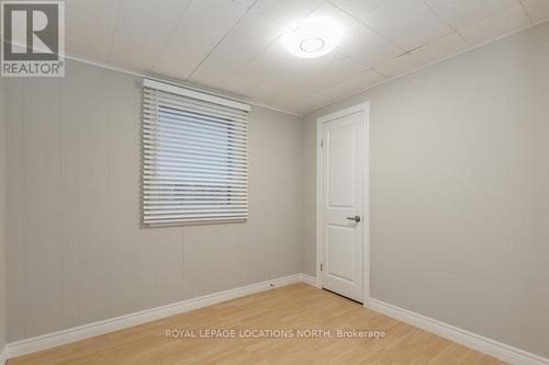 38 Laidlaw Street, Wasaga Beach, ON - Indoor Photo Showing Other Room