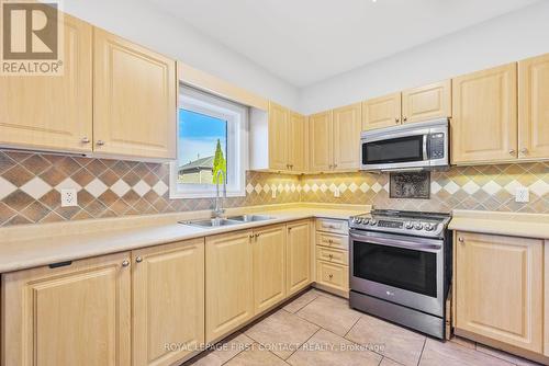 36 Batteaux Street, Barrie, ON - Indoor Photo Showing Kitchen With Double Sink