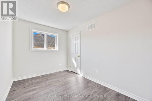 36 Batteaux St, Barrie, ON - Indoor Photo Showing Other Room