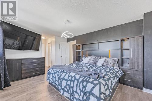 36 Batteaux Street, Barrie, ON - Indoor Photo Showing Bedroom