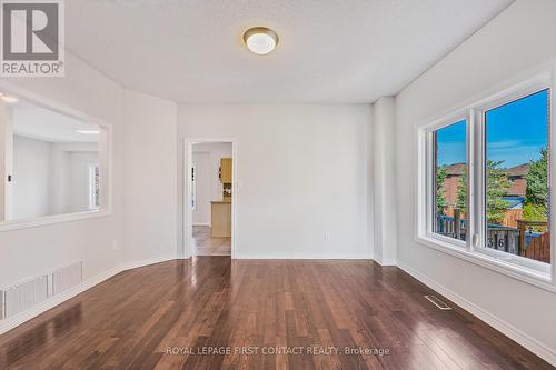 36 Batteaux Street, Barrie, ON - Indoor Photo Showing Other Room