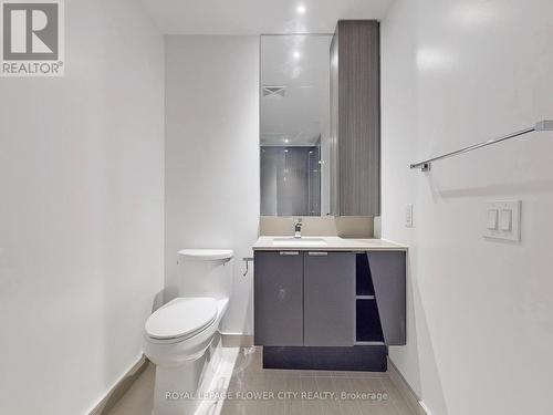 #5007 -3883 Quartz Rd, Mississauga, ON - Indoor Photo Showing Bathroom