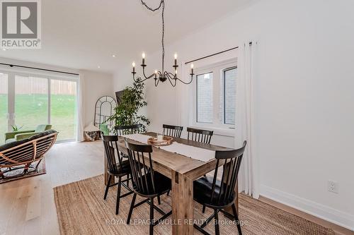 593 Benninger Drive, Kitchener, ON - Indoor Photo Showing Dining Room