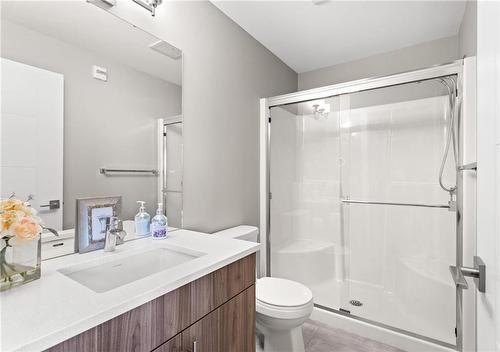 120 1505 Molson Street, Winnipeg, MB - Indoor Photo Showing Bathroom
