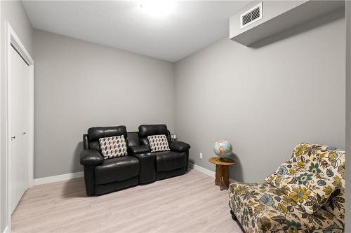 120 1505 Molson Street, Winnipeg, MB - Indoor Photo Showing Other Room