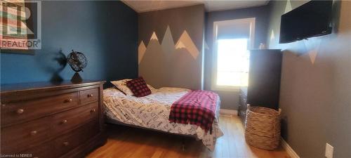 112 Riverfront Drive, Sturgeon Falls, ON - Indoor Photo Showing Bedroom