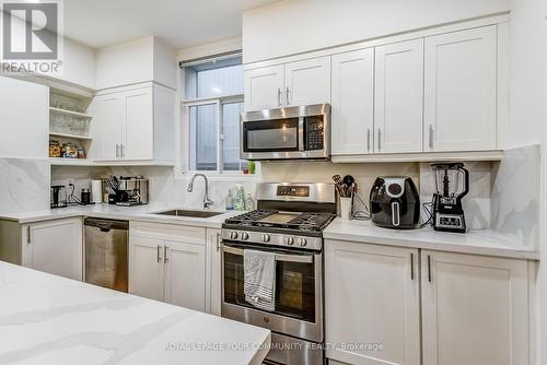 55 Delaney Cres, Toronto, ON - Indoor Photo Showing Kitchen