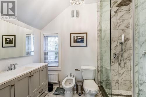 55 Delaney Cres, Toronto, ON - Indoor Photo Showing Bathroom